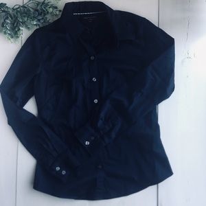 Banana Republic button up - non iron - size 8